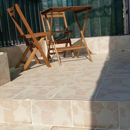 Chez Faby Et Jose Otel Avinyon Dış mekan fotoğraf